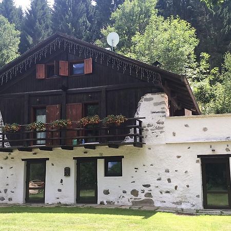 B/B La Locanda Delle Pulci Mezzana  Dış mekan fotoğraf