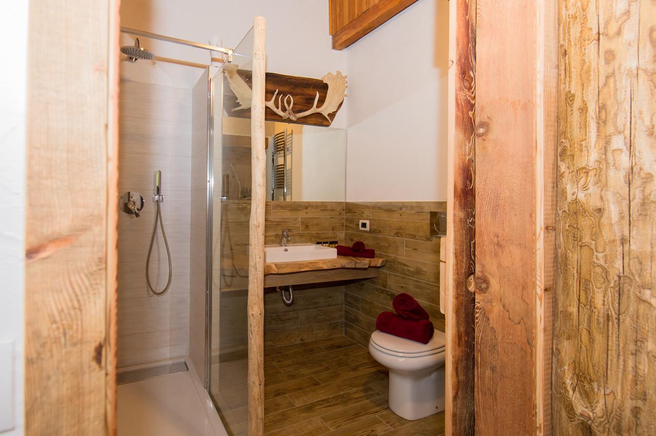 B/B La Locanda Delle Pulci Mezzana  Dış mekan fotoğraf